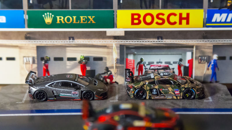 Kyosho, Tarmac Works